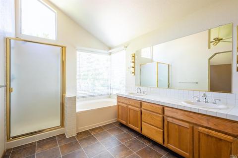 332 La Quinta Dr, Windsor, CA 95492 photo 30