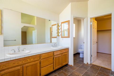332 La Quinta Dr, Windsor, CA 95492 photo 31