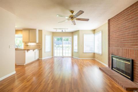 332 La Quinta Dr, Windsor, CA 95492 photo 14