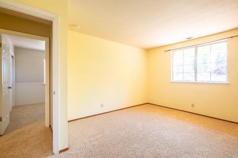 332 La Quinta Dr, Windsor, CA 95492 photo 37
