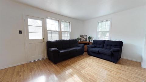 45 Werden St, Vallejo, CA 94590 photo 4