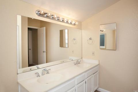 952 Bond Pl, Windsor, CA 95492 photo 20