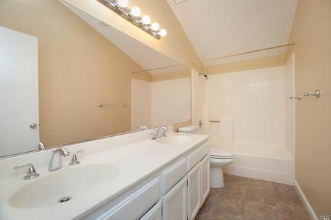 952 Bond Pl, Windsor, CA 95492 photo 23