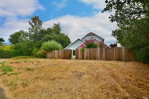 555 Gregory Cir, Sonoma, CA 95476 photo 32