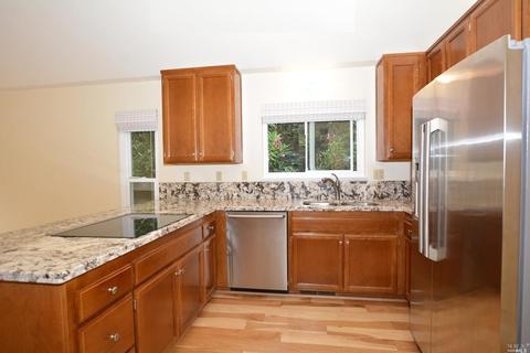 555 Gregory Cir, Sonoma, CA 95476 photo 13