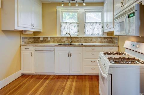 55 Randolph St, Napa, CA 94559 photo 11