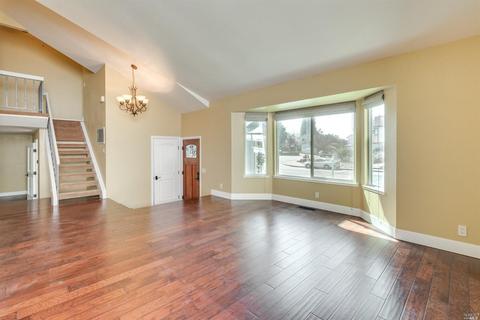 9388 Jessica Dr, Windsor, CA 95492 photo 11
