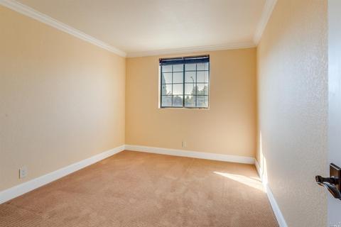 9388 Jessica Dr, Windsor, CA 95492 photo 25