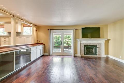 9388 Jessica Dr, Windsor, CA 95492 photo 3