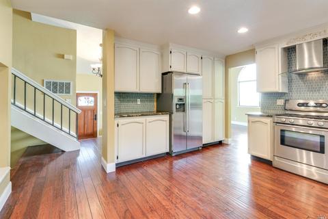 9388 Jessica Dr, Windsor, CA 95492 photo 14
