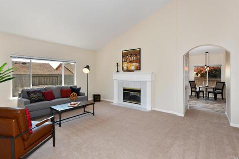 1044 Elsbree Ln, Windsor, CA 95492 photo 3