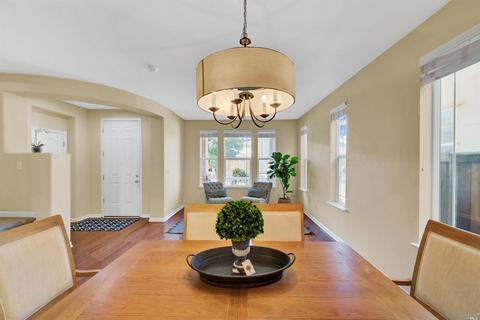 2433 White Dr, Fairfield, CA 94533 photo 7
