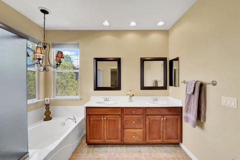2433 White Dr, Fairfield, CA 94533 photo 32
