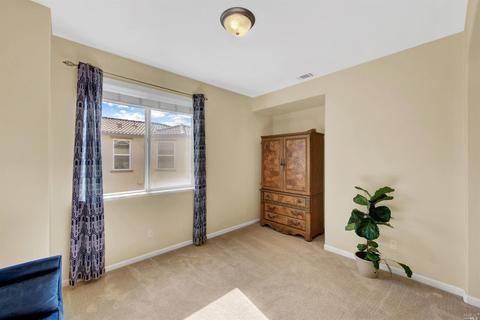 2433 White Dr, Fairfield, CA 94533 photo 35