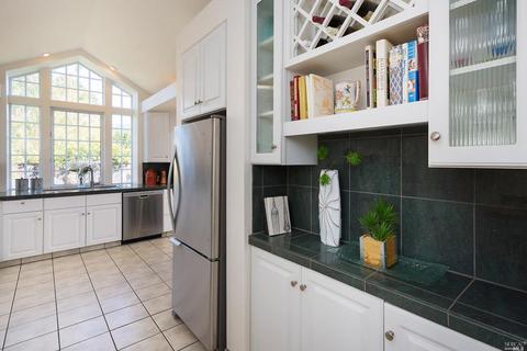 810 Eucalyptus Ave, Novato, CA 94947 photo 9