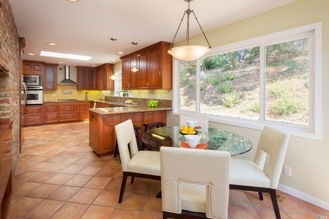 19 Dunfries Ter, San Rafael, CA 94901 photo 11