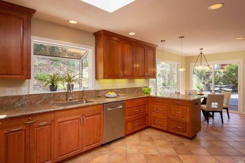 19 Dunfries Ter, San Rafael, CA 94901 photo 3