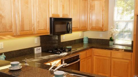 6247 Newhaven Ln, Vallejo, CA 94591 photo 5