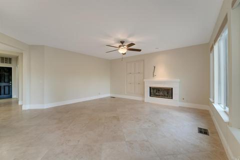 739 Pavilion Dr, Fairfield, CA 94534 photo 9