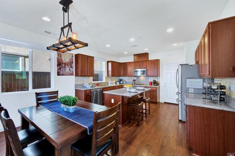 5305 Perry Polk Dr, Fairfield, CA 94533 photo 8