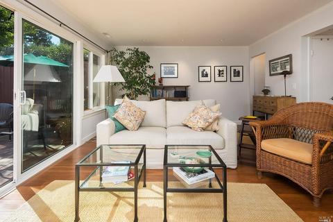 12 Deuce Ct, Fairfax, CA 94930 photo 6