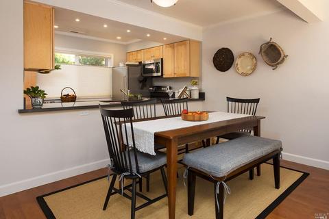 12 Deuce Ct, Fairfax, CA 94930 photo 8