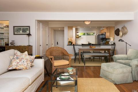 12 Deuce Ct, Fairfax, CA 94930 photo 7