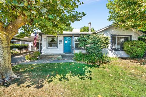 10 Cherry Ct, Ukiah, CA 95482 photo 1