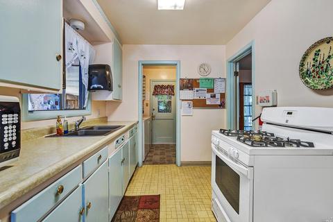 10 Cherry Ct, Ukiah, CA 95482 photo 7
