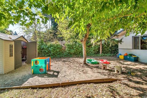 10 Cherry Ct, Ukiah, CA 95482 photo 17
