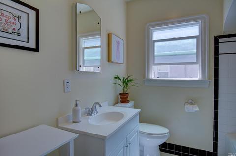 1428 Glenn St, Vallejo, CA 94590 photo 13