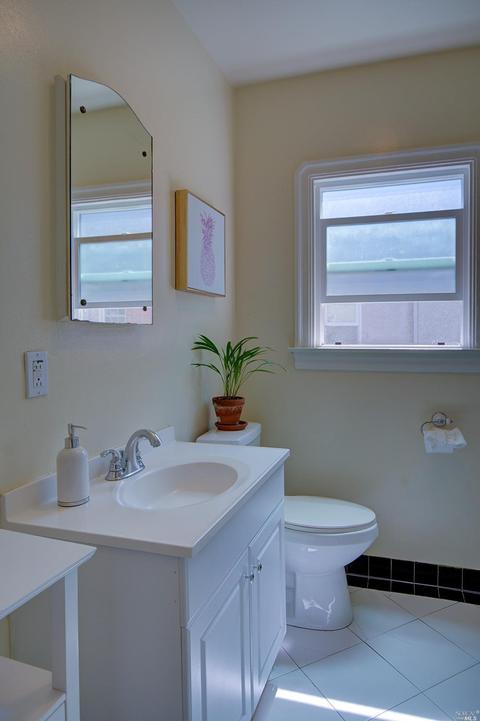 1428 Glenn St, Vallejo, CA 94590 photo 14