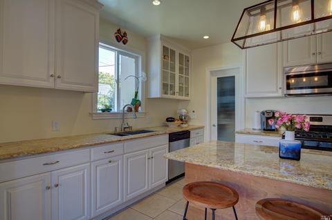 1428 Glenn St, Vallejo, CA 94590 photo 10