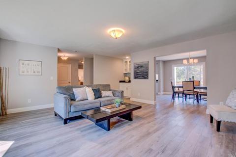 136 Kathy Ellen Ct, Vallejo, CA 94591 photo 5