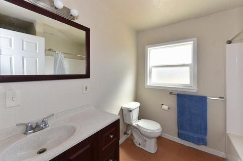 320 Billington Ln, Windsor, CA 95492 photo 22