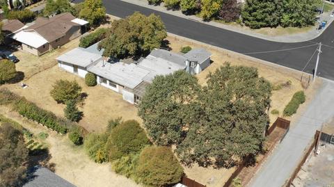 320 Billington Ln, Windsor, CA 95492 photo 6