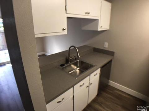 208 Courtyards E, Windsor, CA 95492 photo 12