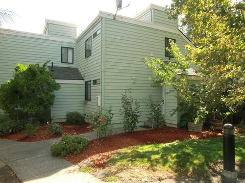 208 Courtyards E, Windsor, CA 95492 photo 2