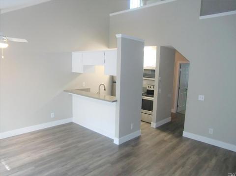 208 Courtyards E, Windsor, CA 95492 photo 8