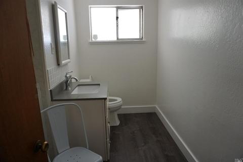106 Barnes Ct, Vallejo, CA 94591 photo 12