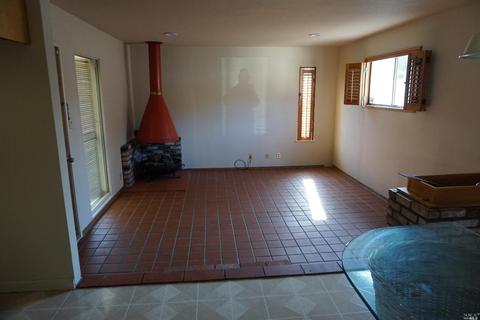 106 Barnes Ct, Vallejo, CA 94591 photo 8