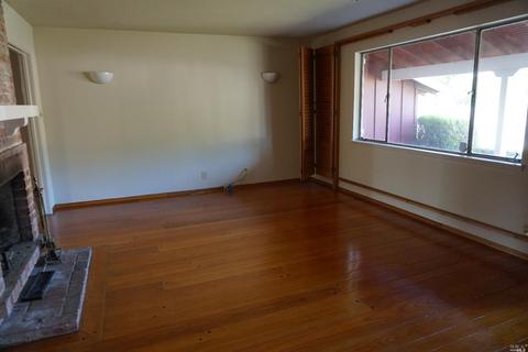 106 Barnes Ct, Vallejo, CA 94591 photo 9