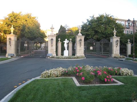 1105 Sonata Dr, Vallejo, CA 94591 photo 4