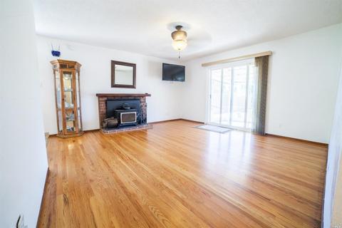 245 Redwing St, Vallejo, CA 94589 photo 15