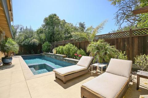 675 Vischer Ct, Sonoma, CA 95476 photo 2