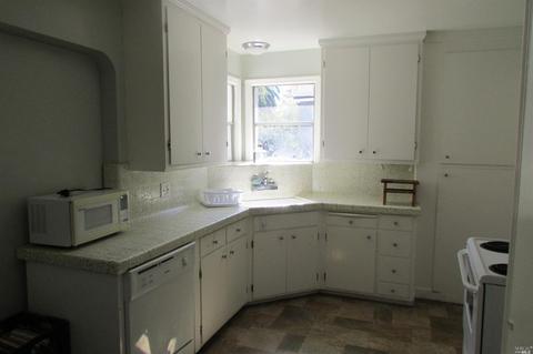 628 Pierce St, Vallejo, CA 94590 photo 9