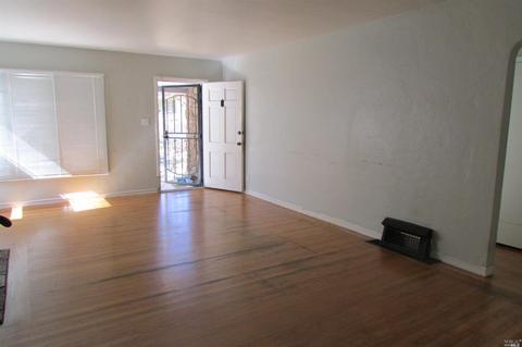 628 Pierce St, Vallejo, CA 94590 photo 5