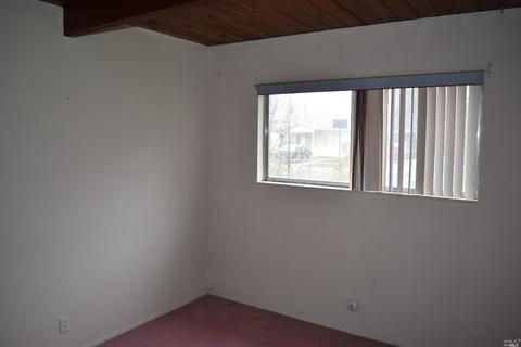 1030 Johnson St, Fairfield, CA 94533 photo 9