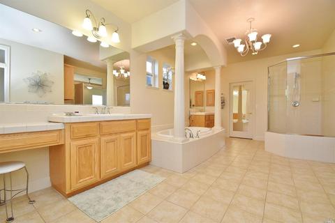 9098 Cambridge Cir, Vallejo, CA 94591 photo 18