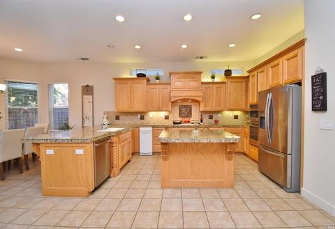 9098 Cambridge Cir, Vallejo, CA 94591 photo 8
